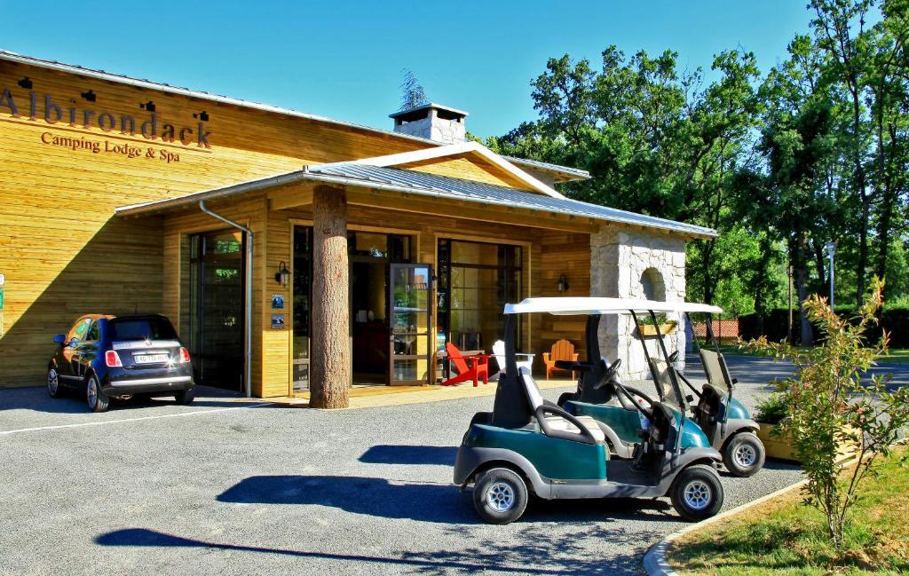 Albirondack Camping Lodge & Spa Экстерьер фото