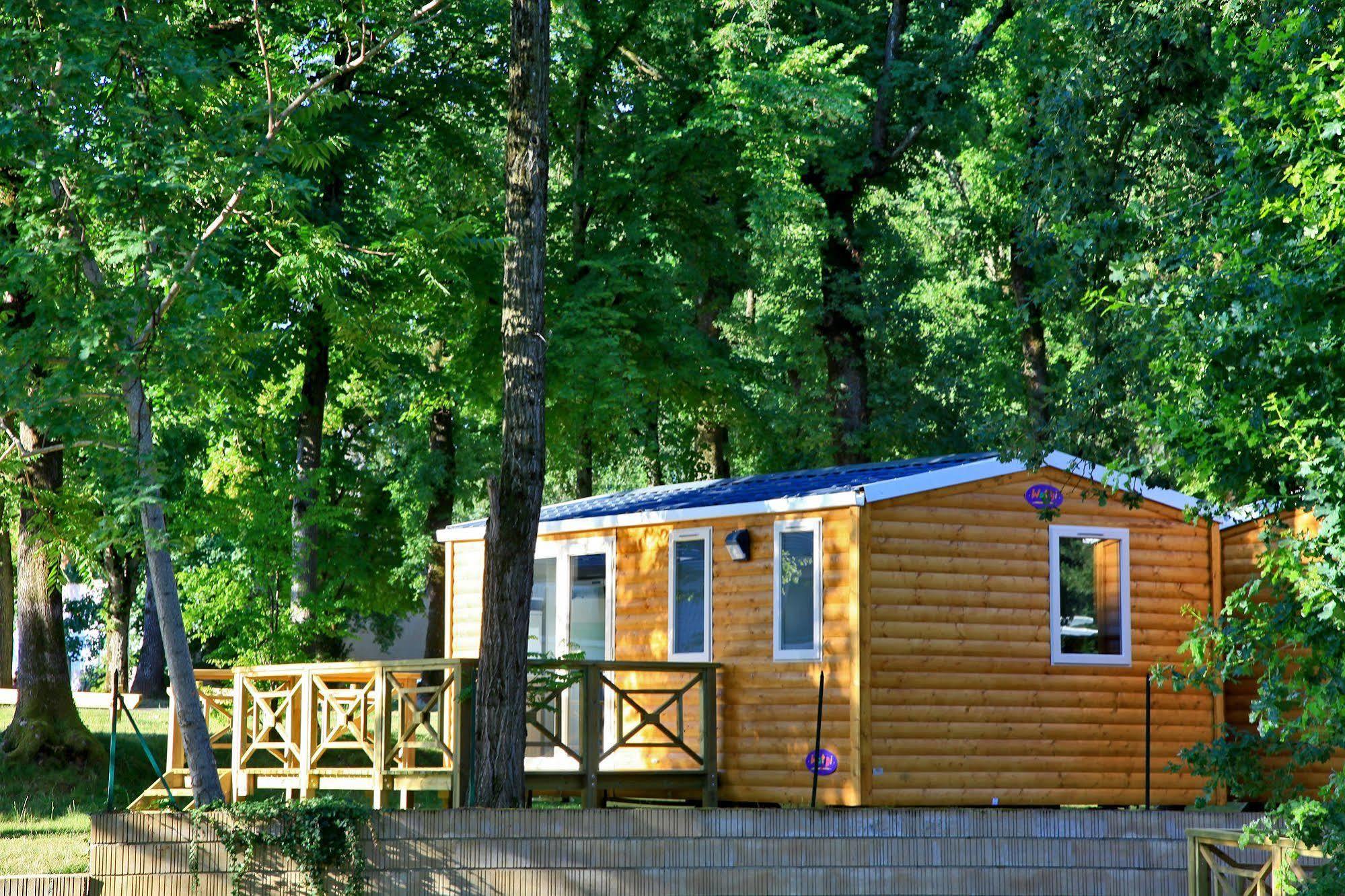 Albirondack Camping Lodge & Spa Экстерьер фото