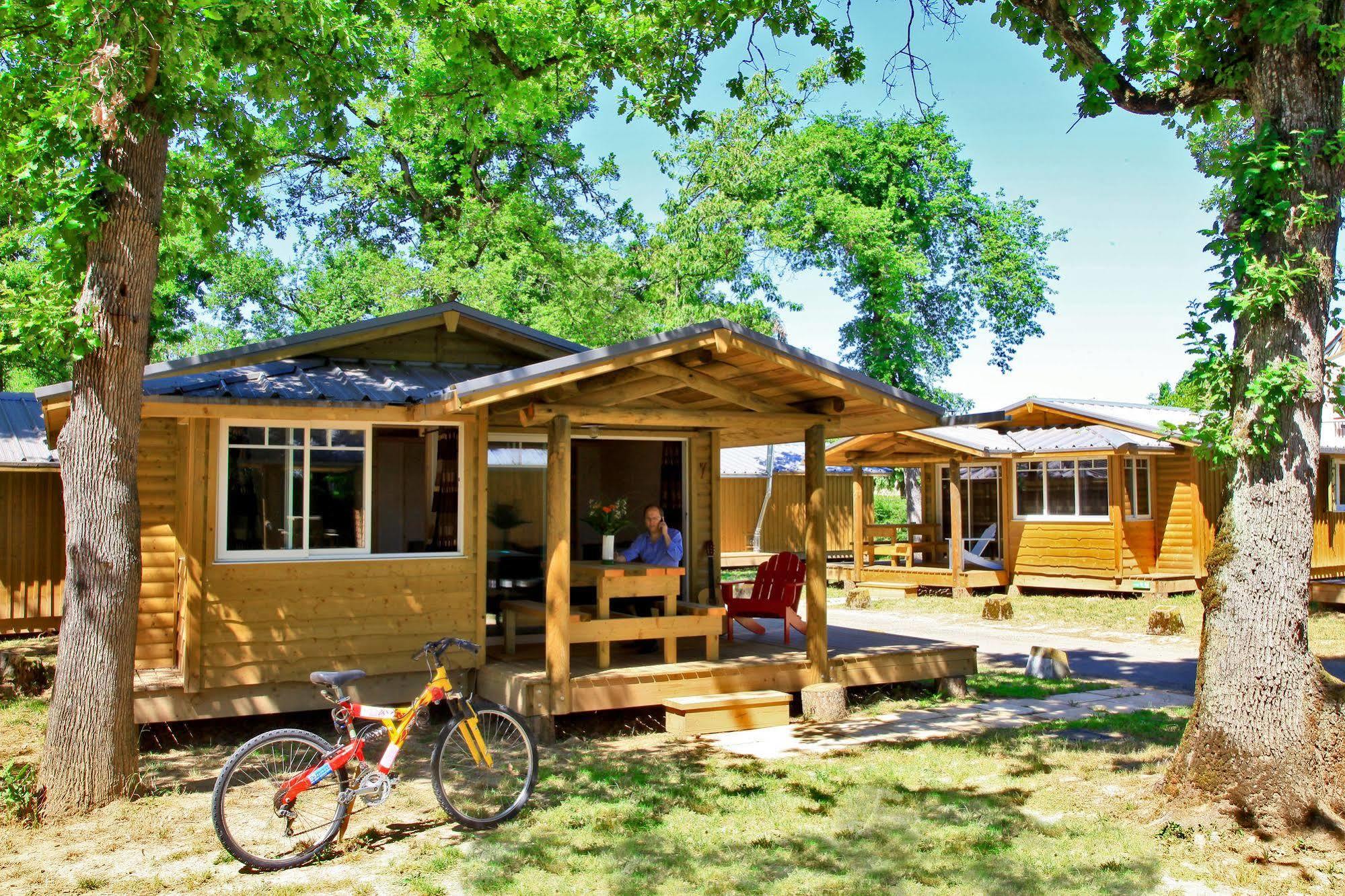 Albirondack Camping Lodge & Spa Экстерьер фото